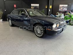 Azul Usado 2006 Jaguar XJ8 Executive Berlina | 14.590 €