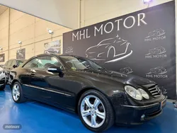 Negro Usado 2004 Mercedes CLK320 Avantgarde Coupe | 9990 € (Un poco caro)