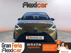 Amarillo Usado 2019 Toyota Yaris Hybrid Utilitario | 14.290 € (Buen precio)