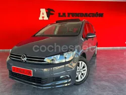 Azul Usado 2021 VW Touran Advance Monovolumen | 22.990 € (Precio justo)