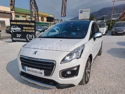 Blanco Usado 2015 Peugeot 3008 Access Berlina | 8999 € (Precio justo)