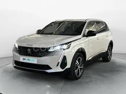 Blanco Usado 2023 Peugeot 5008 Allure Monovolumen | 27.995 € (Precio justo)