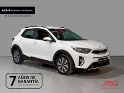 Blanco Usado 2024 Kia Stonic SUV | 20.150 € (Precio justo)