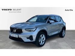 Gris Usado 2023 Volvo XC40 Core SUV | 32.900 € (Un poco caro)
