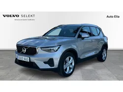 Gris Usado 2023 Volvo XC40 Core SUV | 32.900 € (Precio justo)