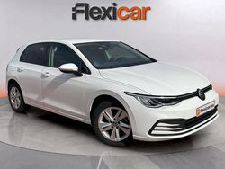 Blanco Usado 2021 VW Golf VIII Life Berlina | 17.590 € (Precio justo)