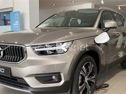 Beige Usado 2021 Volvo XC40 Inscription SUV | 28.500 € (Precio justo)