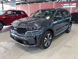 Gris Nuevo 2025 Kia Sorento SUV | 48.900 € (Un poco caro)