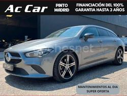 Gris / plata Usado 2023 Mercedes CLA200 Shooting Brake Familiar | 27.900 € (Super precio)