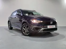 Azul Usado 2023 Fiat Tipo Cross | 19.900 € (Caro)