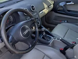 Gris / plata Usado 2004 Audi A3 Ambiente Berlina | 3400 € (Un poco caro)