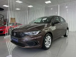 Marrón Usado 2017 Fiat Tipo Lounge Utilitario | 7990 € (Precio justo)