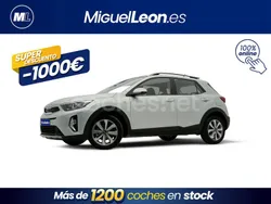 Gris / plata Usado 2022 Kia Stonic SUV | 15.985 € (Precio justo)
