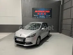 Gris / plata Usado 2013 Renault Scénic III Business Monovolumen | 5990 € (Buen precio)