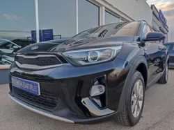 Negro Usado 2019 Kia Stonic SUV | 14.300 € (Precio justo)
