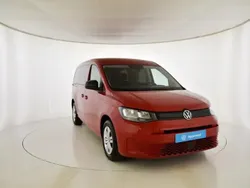 Rojo Usado 2023 VW Caddy Maxi Monovolumen | 29.990 € (Precio justo)