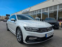 Blanco Usado 2021 VW Passat R-line Berlina | 26.490 €