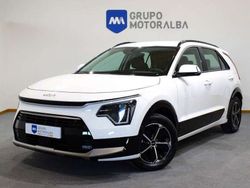 Blanco Usado 2024 Kia Niro SUV | 26.990 € (Un poco caro)