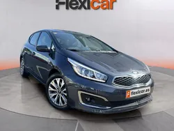 Gris Usado 2018 Kia Ceed GT Berlina | 11.490 €