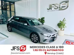 Gris Usado 2019 Mercedes A180 Utilitario | 22.900 € (Precio justo)