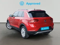 Rojo Usado 2023 VW T-Roc Life SUV | 27.490 € (Precio justo)