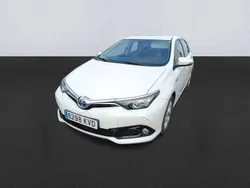 Blanco Usado 2019 Toyota Auris Hybrid Business Edition Utilitario | 15.600 € (Precio justo)