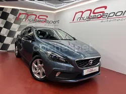 Gris / plata Usado 2014 Volvo V40 CC Momentum Familiar | 12.900 € (Precio justo)
