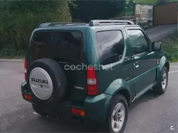 Verde Usado 2005 Suzuki Jimny SUV | 8000 € (Caro)