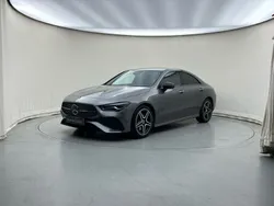 Gris Usado 2024 Mercedes CLA200 Berlina | 39.500 € (Buen precio)
