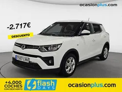 Blanco Usado 2021 Ssangyong Tivoli SUV | 18.690 €