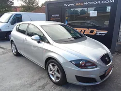 Gris / plata Usado 2009 Seat Leon Ecomotive Berlina | 5900 € (Precio justo)