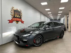 Gris / plata Usado 2020 Hyundai i30 Berlina | 37.990 €