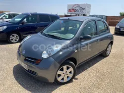 Gris / plata Usado 2004 Nissan Micra Utilitario | 1999 € (Buen precio)
