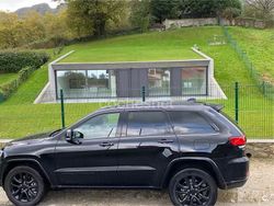 Negro Usado 2017 Jeep Grand Cherokee Night Eagle SUV | 22.385 € (Buen precio)