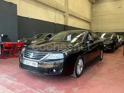 Negro Usado 2012 Renault Latitude Expression Berlina | 4995 €