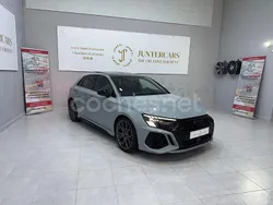 Gris / plata Usado 2023 Audi RS3 Sportback Performance Utilitario | 77.900 €