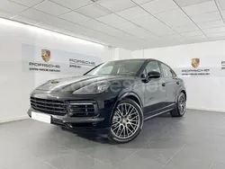Negro Usado 2021 Porsche Cayenne SUV | 85.900 € (Caro)