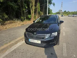 Negro Usado 2020 Skoda Octavia Familiar | 9700 €