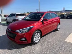 Rojo Usado 2020 Hyundai i20 Berlina | 11.900 € (Precio justo)