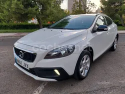 Blanco Usado 2016 Volvo V40 CC Kinetic Familiar | 8990 € (Precio justo)