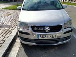 Gris / plata Usado 2009 VW Touran Advance Monovolumen | 4800 € (Buen precio)