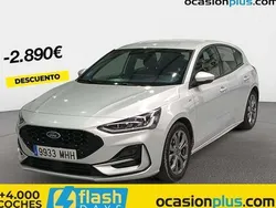 Plateado Usado 2023 Ford Focus ST-Line Utilitario | 18.900 € (Precio justo)