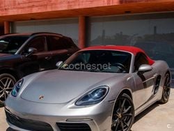 Gris / plata Usado 2022 Porsche 718 Boxster Descapotable | 69.900 € (Super precio)