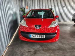 Rojo Usado 2006 Peugeot 107 Utilitario | 4450 € (Precio justo)