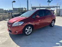 Rojo Usado 2011 Toyota Auris Active Berlina | 7000 € (Precio justo)