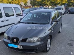 Gris / plata Usado 2007 Seat Cordoba Reference Berlina | 3800 € (Precio justo)