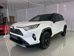Blanco Usado 2021 Toyota RAV4 Hybrid Style SUV | 32.990 € (Un poco caro)