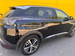 Negro Usado 2021 Peugeot 3008 Allure SUV | 20.450 € (Un poco caro)
