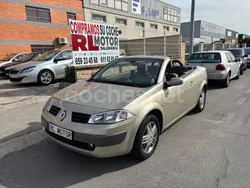 Beige Usado 2005 Renault Mégane Cabriolet Privilege Descapotable | 5600 € (Precio justo)