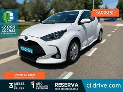 Blanco Usado 2021 Toyota Yaris Active Berlina | 19.590 € (Un poco caro)
